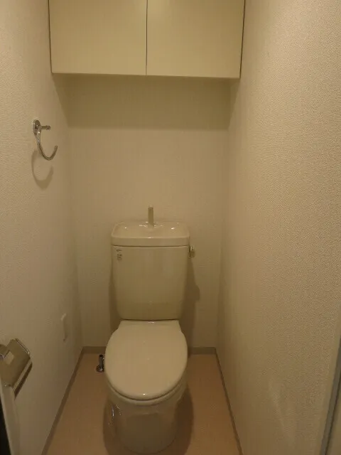 Joy City Sumiyoshi - Interior - ["Toilet seat", "Plumbing fixture", "Flooring"]