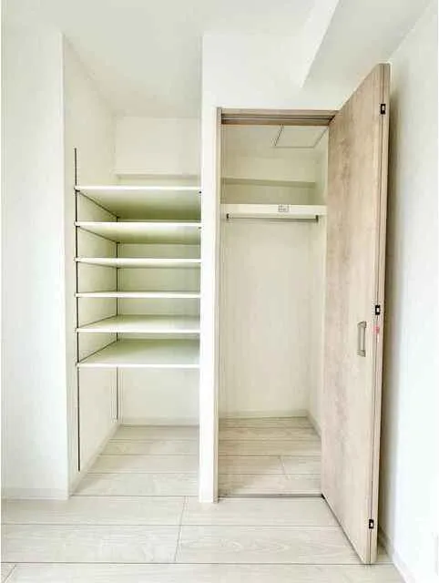 Gran Casa Ueno Matsugaya - Interior - ["Flooring", "Wood", "Floor"]