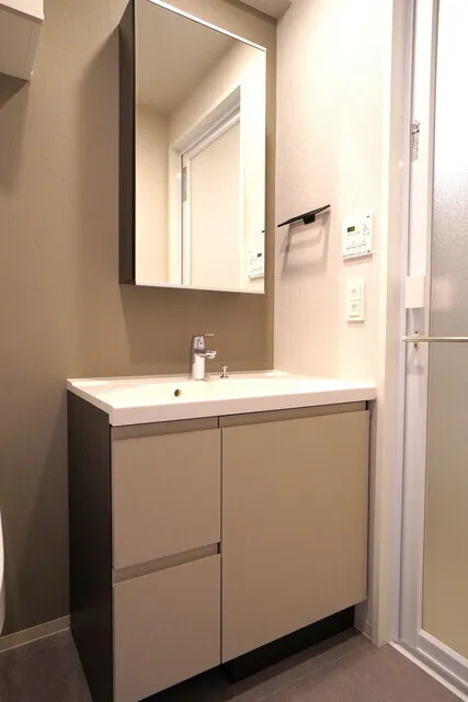 J.GRAN Court Shinagawa Nishioi WEST - Interior - ["Bathroom Sink", "Plumbing fixture", "Bathroom cabinet"]