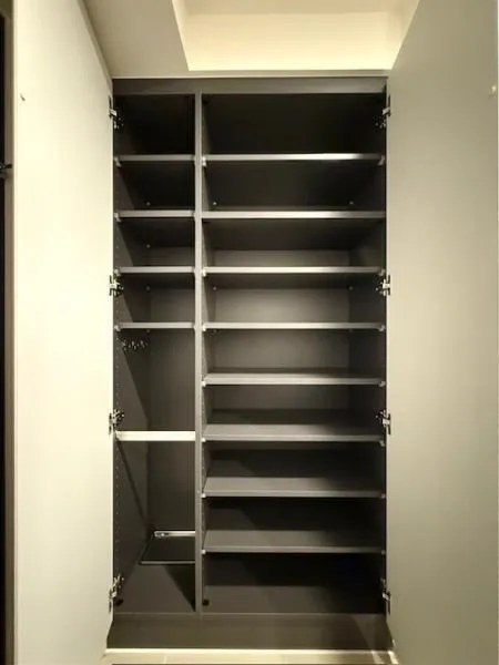 Duo Flatz Kasai - Interior - ["Shelving", "Shelf", "Cupboard"]