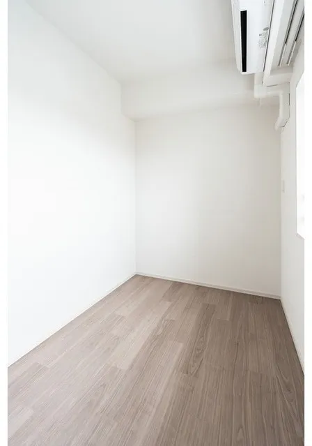 Comforia Liv Itabashi - Interior - ["Flooring", "Wood flooring", "Floor"]