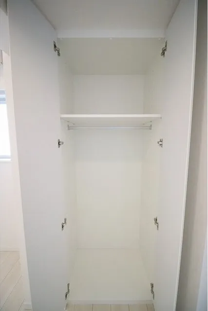 Comforia Fudomae - Interior - ["Property", "Room", "Furniture"]