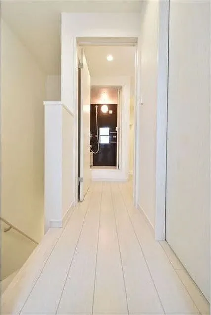 Brilliant Kanamecho - Interior - ["Building", "Hall", "Rectangle"]