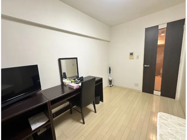 Sky Court Shinagawa Osaki - Interior - ["Flooring", "Floor", "Wood flooring"]