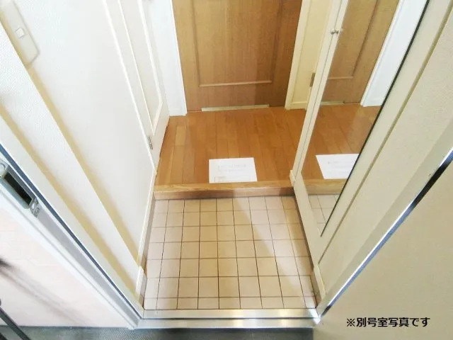 Sky Court Ryogoku Ichibankan - Interior - ["Flooring", "Floor", "Door"]