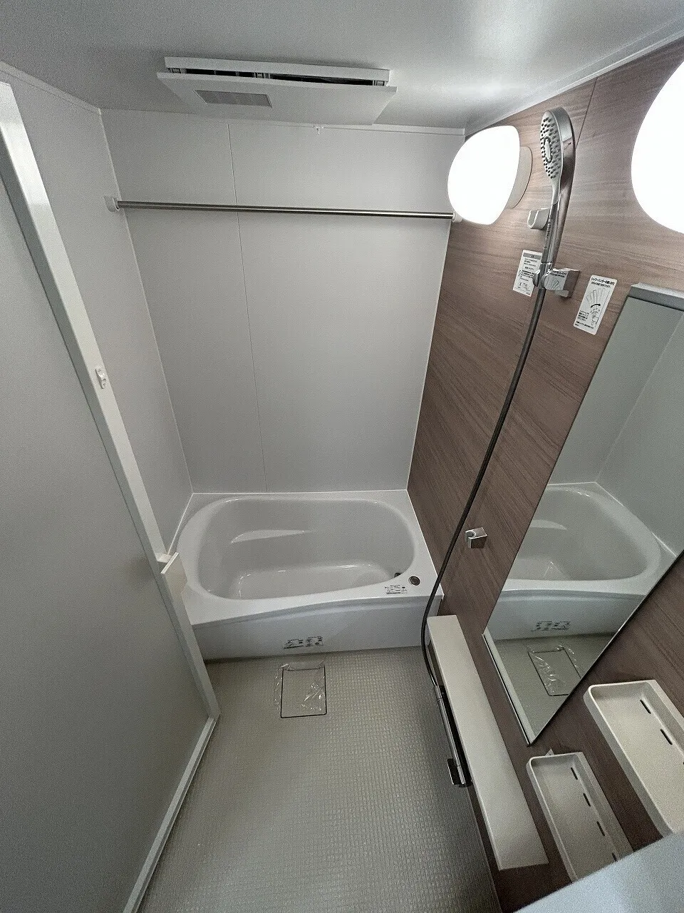 Blanchiesta Kiba - Interior - ["Floor", "Plumbing fixture", "Flooring"]