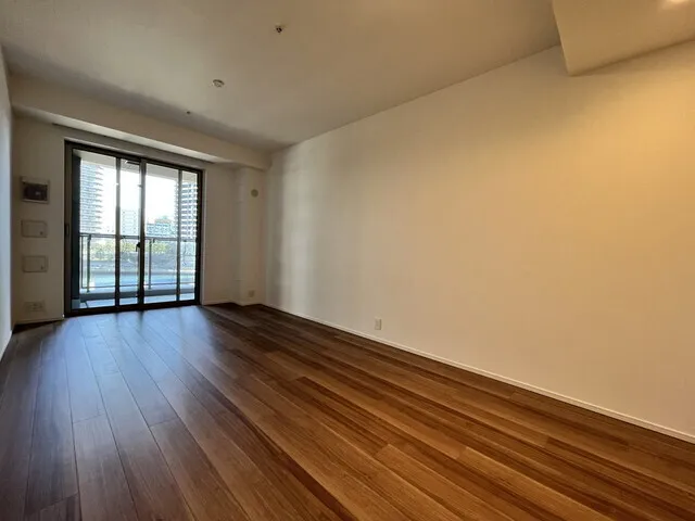 Park Tower Kachidoki South Building - Interior - ["Wood flooring", "Flooring", "Floor"]