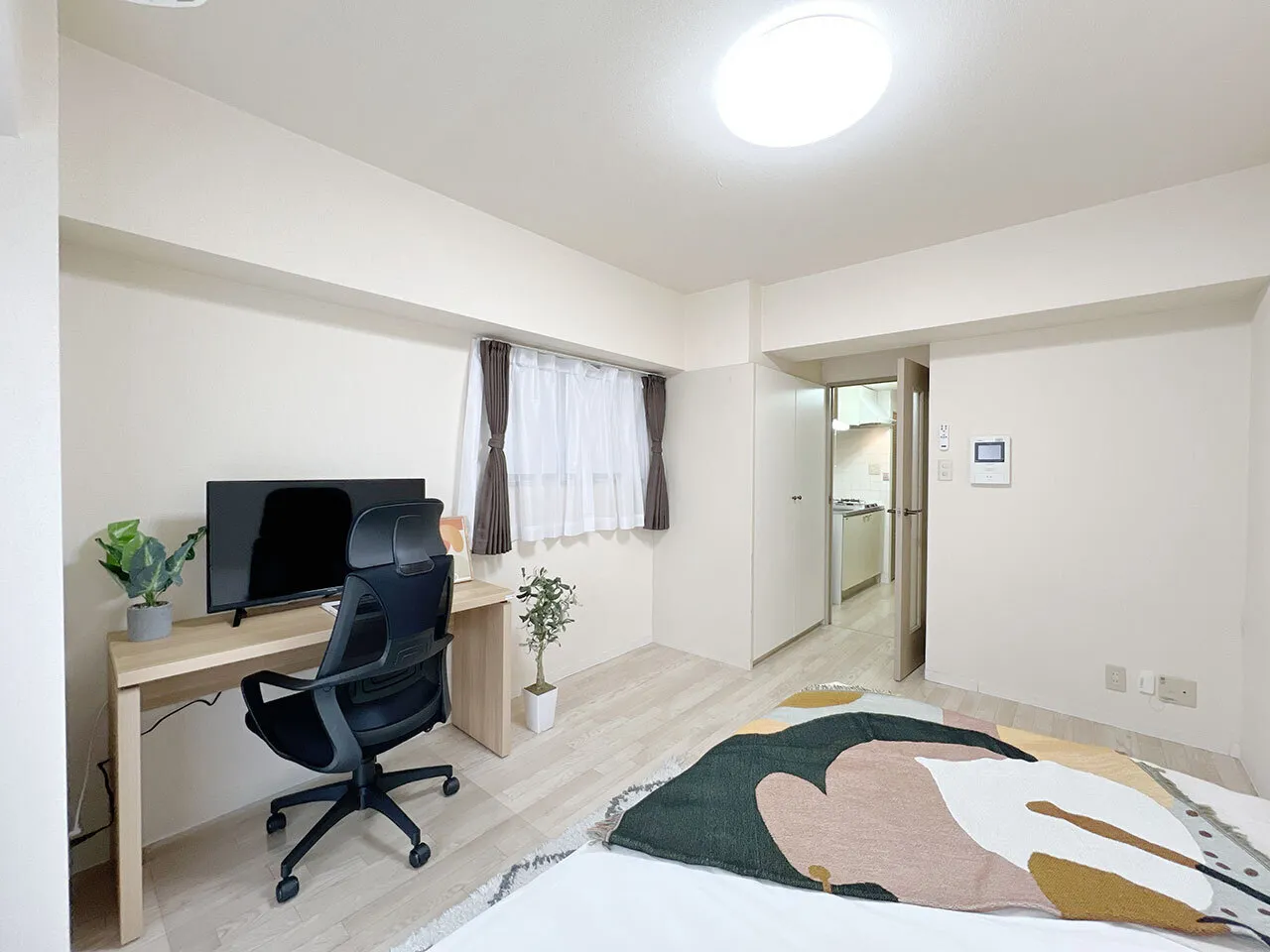 Mynavi Stay Kachidoki - Interior - ["Interior design", "Flooring", "Furniture"]