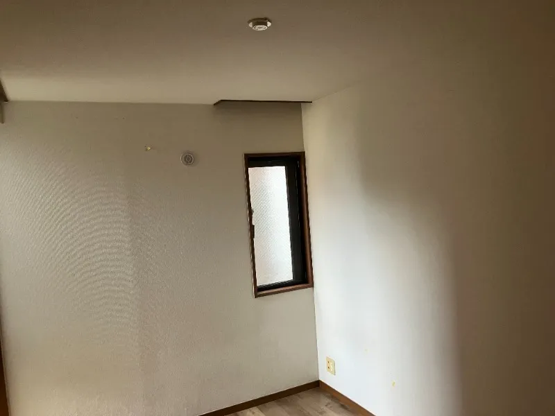 Liz Matsubara II - Interior - ["Wall", "Flooring", "Floor"]