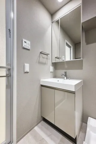 Proud Flat Nishikamata - Interior - ["Flooring", "Floor", "Interior design"]