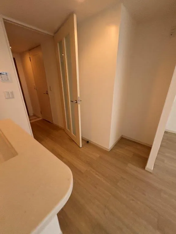 Central Crib Roppongi III - Interior - ["Flooring", "Floor", "Wood"]