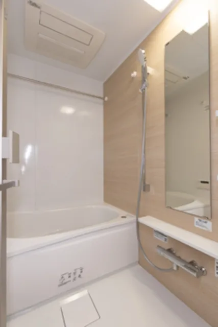 LEGASIS Nakameguro - Interior - ["Property", "Plumbing fixture", "Shower head"]