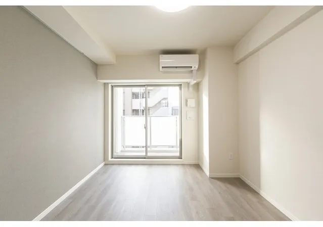 CASSIA Ueno Iriya - Interior - ["Flooring", "Floor", "Ceiling"]