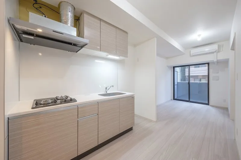 Due Iriya I - Interior - ["Cabinetry", "Building", "Property"]