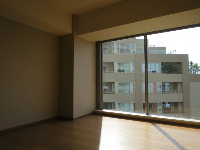 The Jingumae Residence - Interior - ["Building", "Window", "Fixture"]