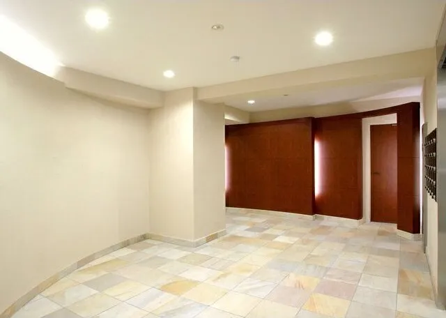 Comforia Nishiazabu - Exterior - ["Fixture", "Wood", "Rectangle"]