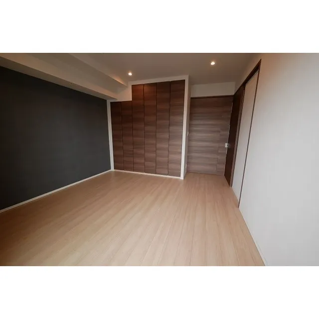 Comforia Shinjuku East Side Tower - Interior - ["Flooring", "Wood", "Floor"]