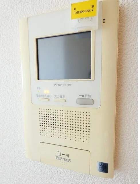 SQUARE Shibuya - Interior - ["Electronic device", "Technology", "Electronics"]
