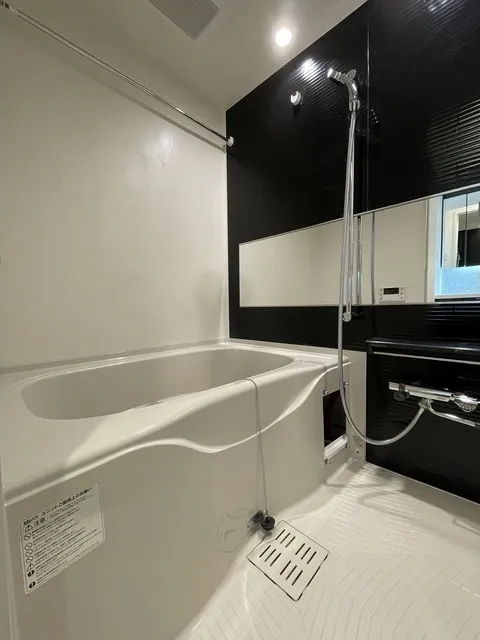 Comforia Liv Minamishinagawa - Interior - ["Flooring", "Floor", "Plumbing fixture"]