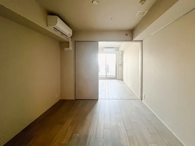 Royal Parks Ariake - Interior - ["Flooring", "Floor", "Ceiling"]