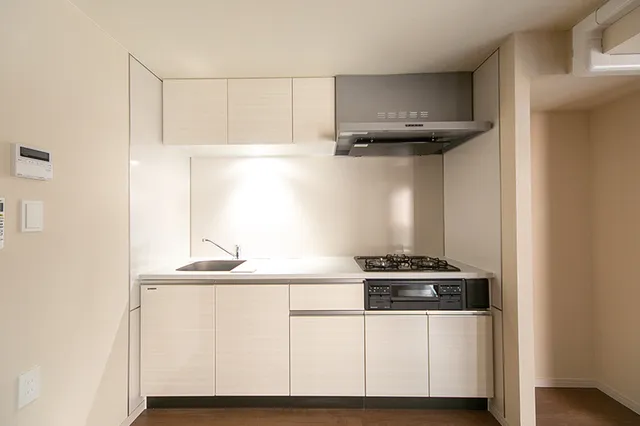 Maison De Takaya - Interior - ["Major appliance", "Kitchen", "Kitchen Appliance"]