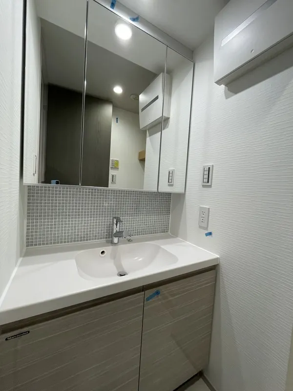 Milia Residence Ryogoku II - Interior - ["Flooring", "Floor", "Interior design"]