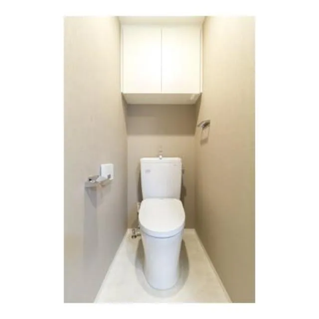 Long Island Ebisu - Interior - Washlet Toilet