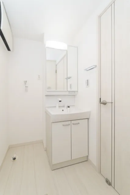 AIFLAT MEJIRO - Interior - ["Property", "Room", "Bathroom"]