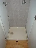 La Tierra Ookayama - Interior - Indoor washing machine storage
