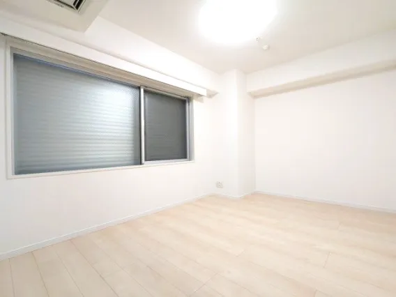 MG Meguro Station - Interior - ["Flooring", "Floor", "Ceiling"]