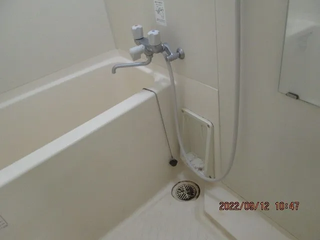 Maison De Ville Ogikubo - Interior - ["Plumbing fixture", "Bathroom", "Flooring"]
