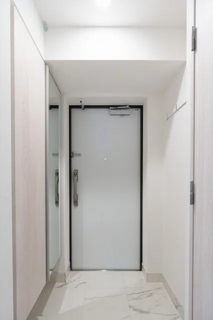 Comforia Takenotsuka East - Interior - ["Wall", "Flooring", "Floor"]