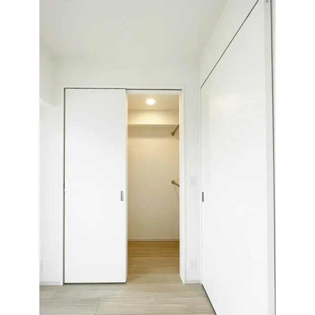 Orchid Residence Shibuya Tomigaya - Interior - ["Fixture", "Building", "Wood"]