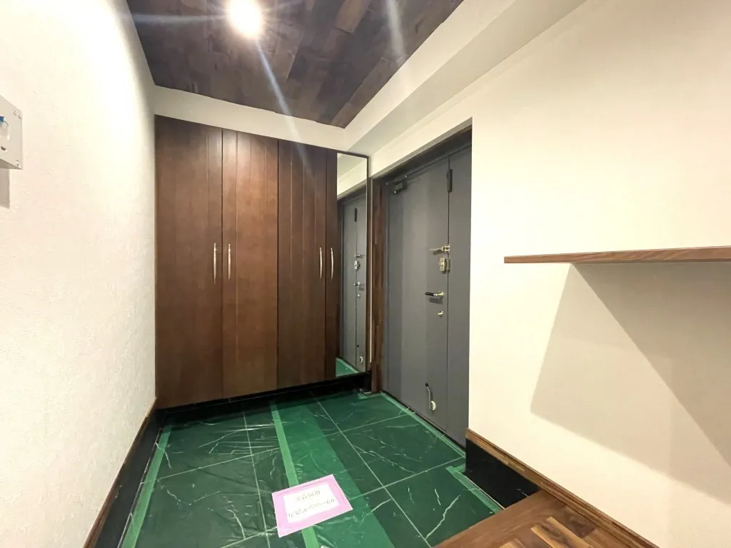 Jingumae House B1F, 1F