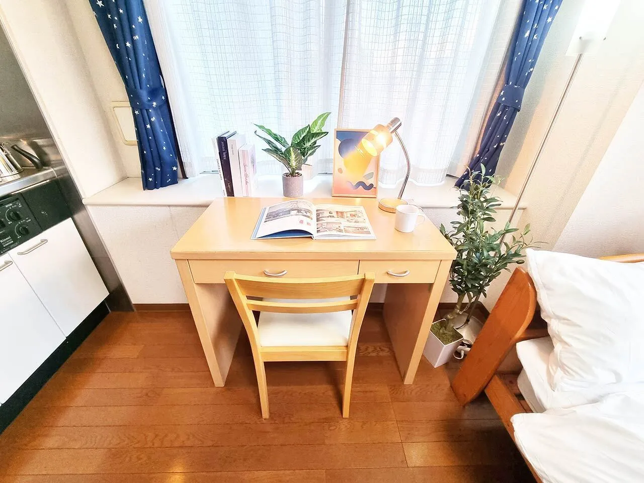 Mynavi Stay Nishigotanda 2 - Interior - ["Furniture", "Wood", "Interior design"]