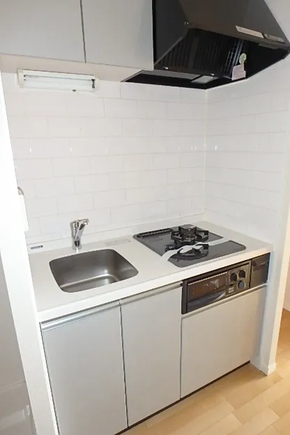 Esty Maison Kinshicho II - Interior - ["Major appliance", "Floor", "Flooring"]