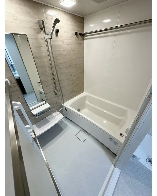 Asyl Court Nerima Nakamurabashi - Interior - ["Plumbing fixture", "Flooring", "Floor"]