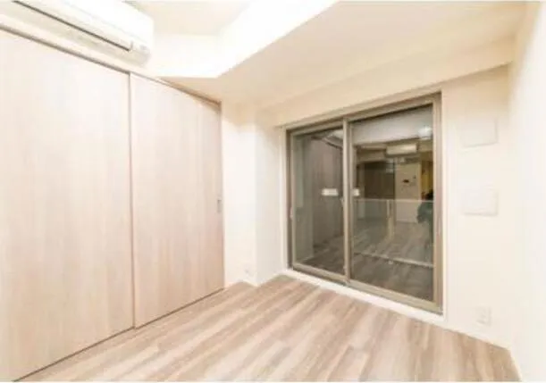 Buena Vista Yoyogi - Interior - ["Wood", "Rectangle", "Fixture"]
