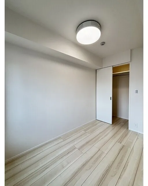 Asyl Court Nerima Nakamurabashi - Interior - ["Flooring", "Ceiling", "Floor"]