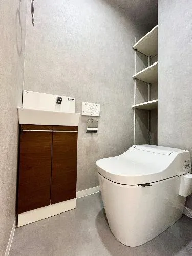 Toyoe Albergo Ueno Room 521
