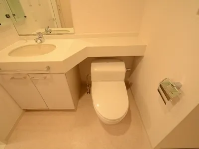Milroom Minami Aoyama - Interior - ["Plumbing fixture", "Tap", "Bathroom sink"]