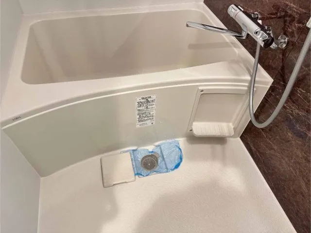 Segrate Nihonbashi - Interior - ["Bathtub", "Plumbing fixture", "Plumbing"]
