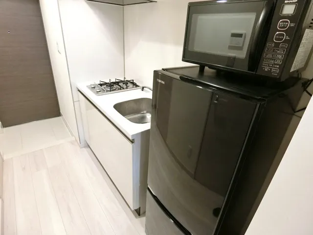 Genovia Ueno Sky Garden - Interior - ["Floor", "Major appliance", "Apartment"]