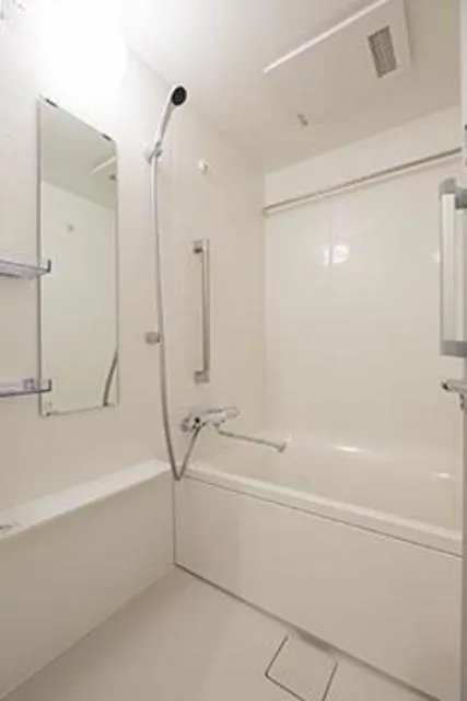 Oase Shinagawa Residence - Interior - ["Building", "Shower head", "Plumbing fixture"]