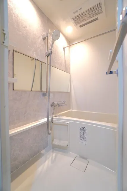CREATIF Bunkyo Sendagi - Interior - ["Flooring", "Floor", "Plumbing fixture"]