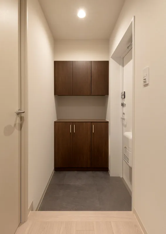 Highcast Oyama - Interior - ["Flooring", "Wall", "Floor"]