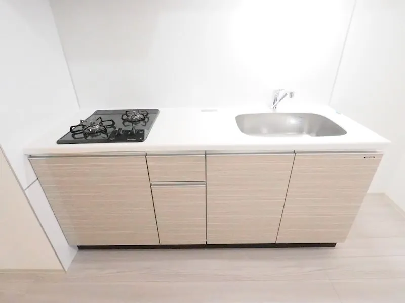 Due Iriya I - Interior - ["Product", "Tap", "Plumbing fixture"]