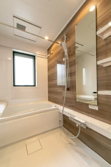 York Residence - Interior - ["Bathroom", "Room", "Property"]