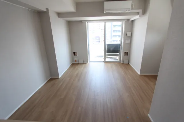 PROUD FLAT Higashikanda - Interior - ["Building", "Window", "Fixture"]