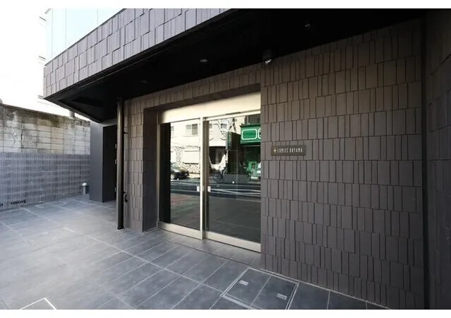 LUMIEC OHYAMA - Exterior - ["Floor", "Concrete", "Building material"]